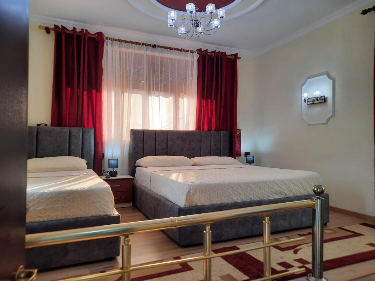 Villa 53 Tirana Eksteriør billede