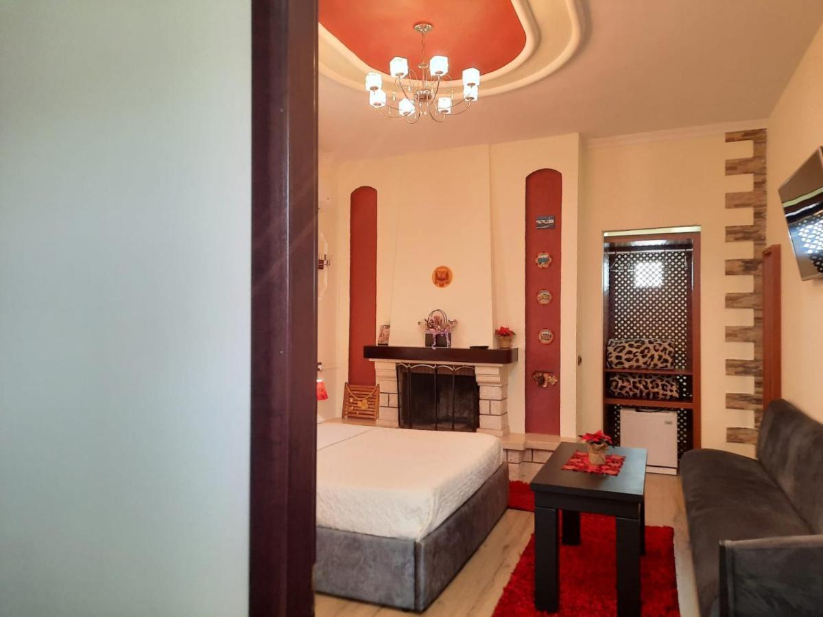 Villa 53 Tirana Eksteriør billede